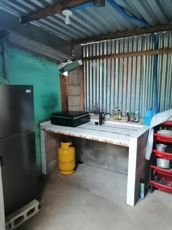 Hostal Nina Oly Tamanique Экстерьер фото