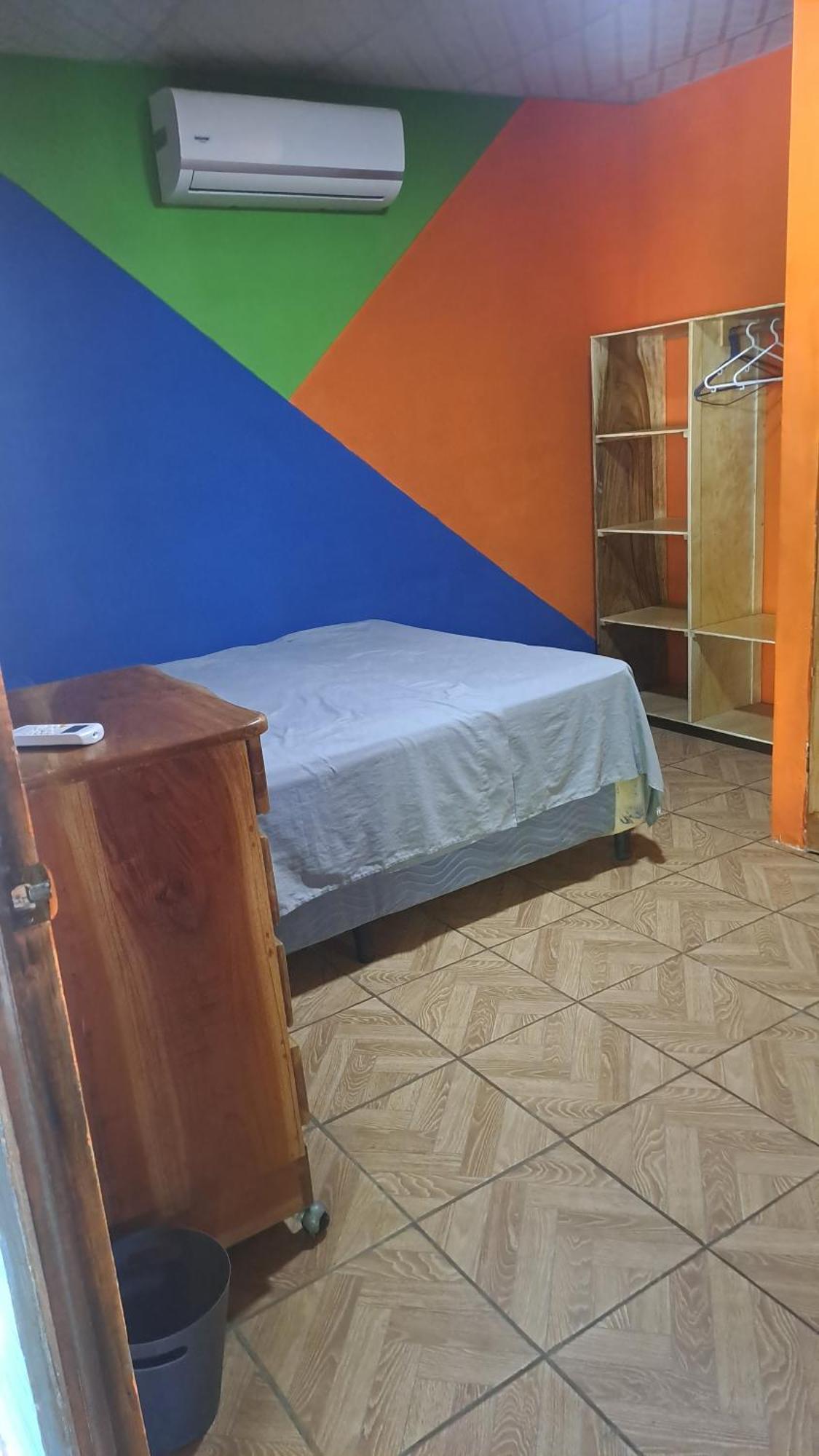 Hostal Nina Oly Tamanique Номер фото